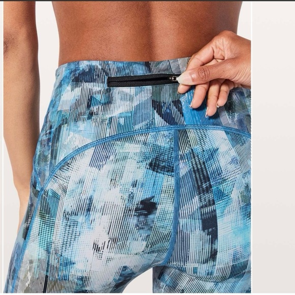 Lululemon On Pace Tight 7/8 24" Women's Size 4 Sun Dazed Multi Blue Leggings - Picture 8 of 16